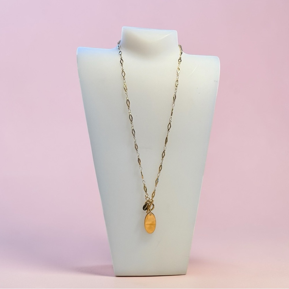 New! Plunder Design Gold Tone Toggle Pendant Necklace Oval Disc
